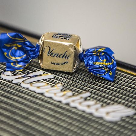 Trivium Suites Fontana Di Trevi ローマ エクステリア 写真