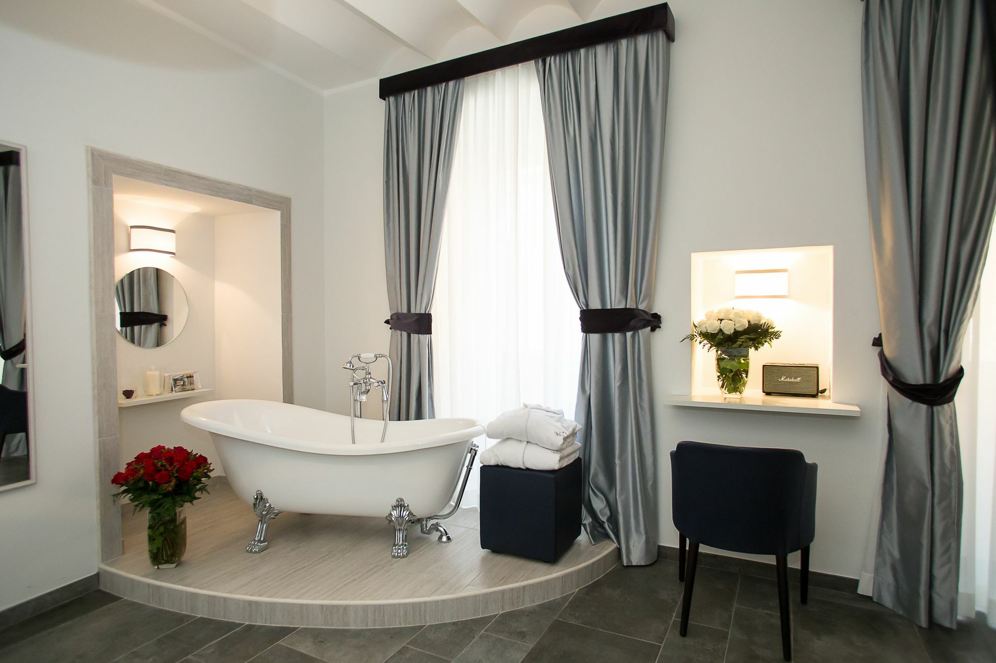 Trivium Suites Fontana Di Trevi ローマ エクステリア 写真